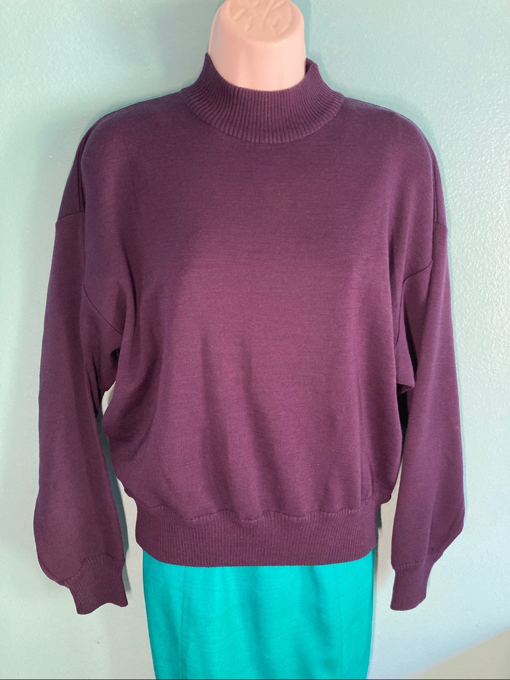 Ports International Womens M Vintage 70's Purple Wool Knit Sweater Fits Size 10